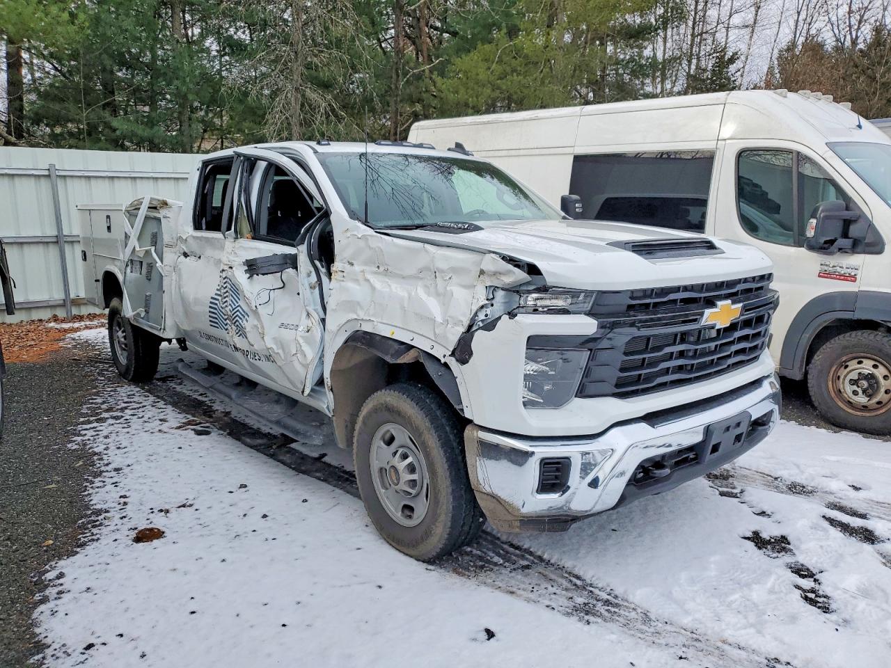 2024 CHEVROLET SILVERADO HD UTILITY / SERVICE TRUCK photo 7