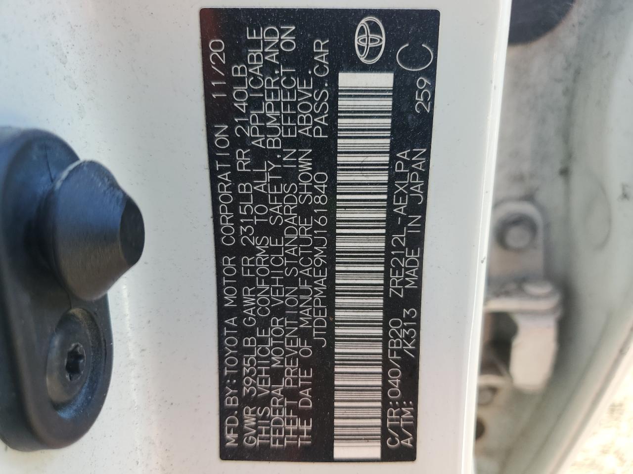 2021 TOYOTA COROLLA LE photo 13
