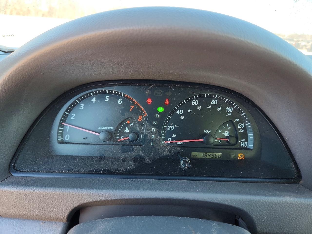 2002 TOYOTA CAMRY LE photo 9