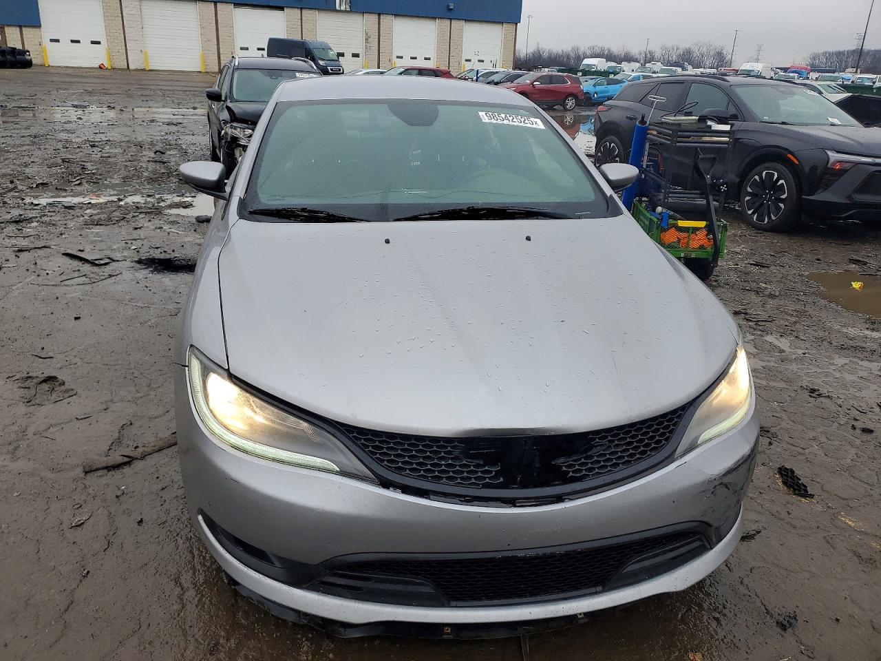 2016 CHRYSLER 200 S photo 5