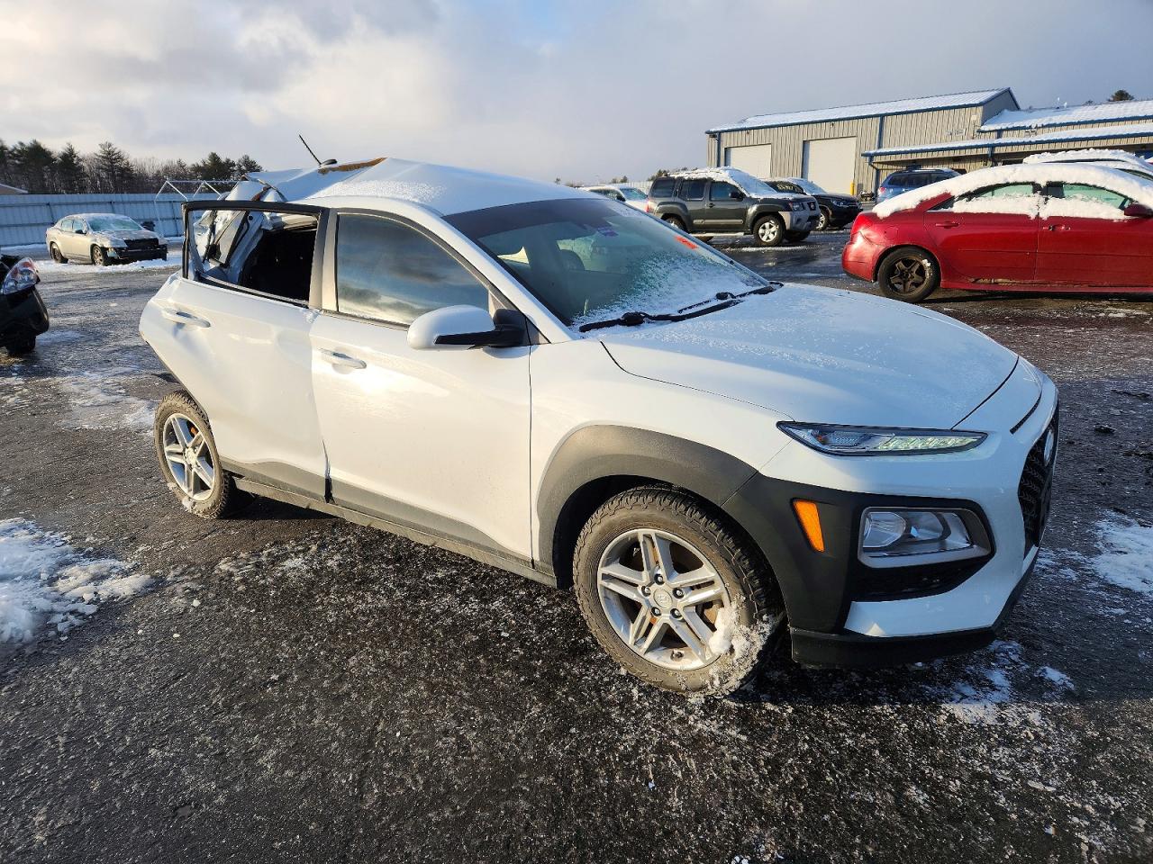 2020 HYUNDAI KONA SE photo 4