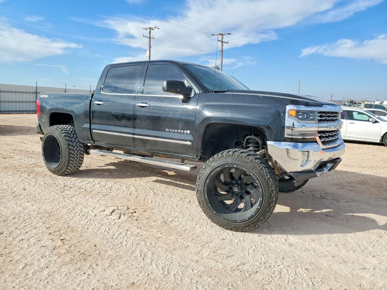 2016 CHEVROLET SILVERADO K1500 LTZ photo 4