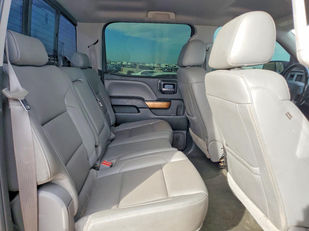 2016 CHEVROLET SILVERADO K1500 LTZ photo 10