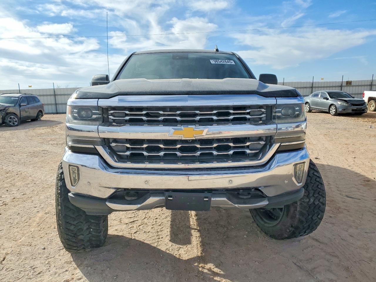 2016 CHEVROLET SILVERADO K1500 LTZ photo 5