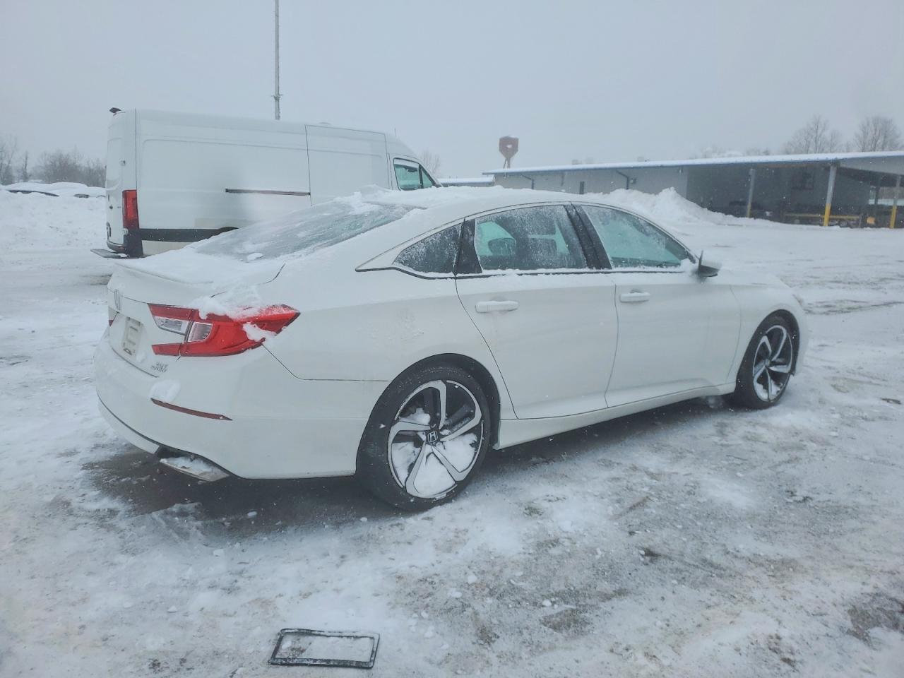 2020 HONDA ACCORD SPORT photo 3