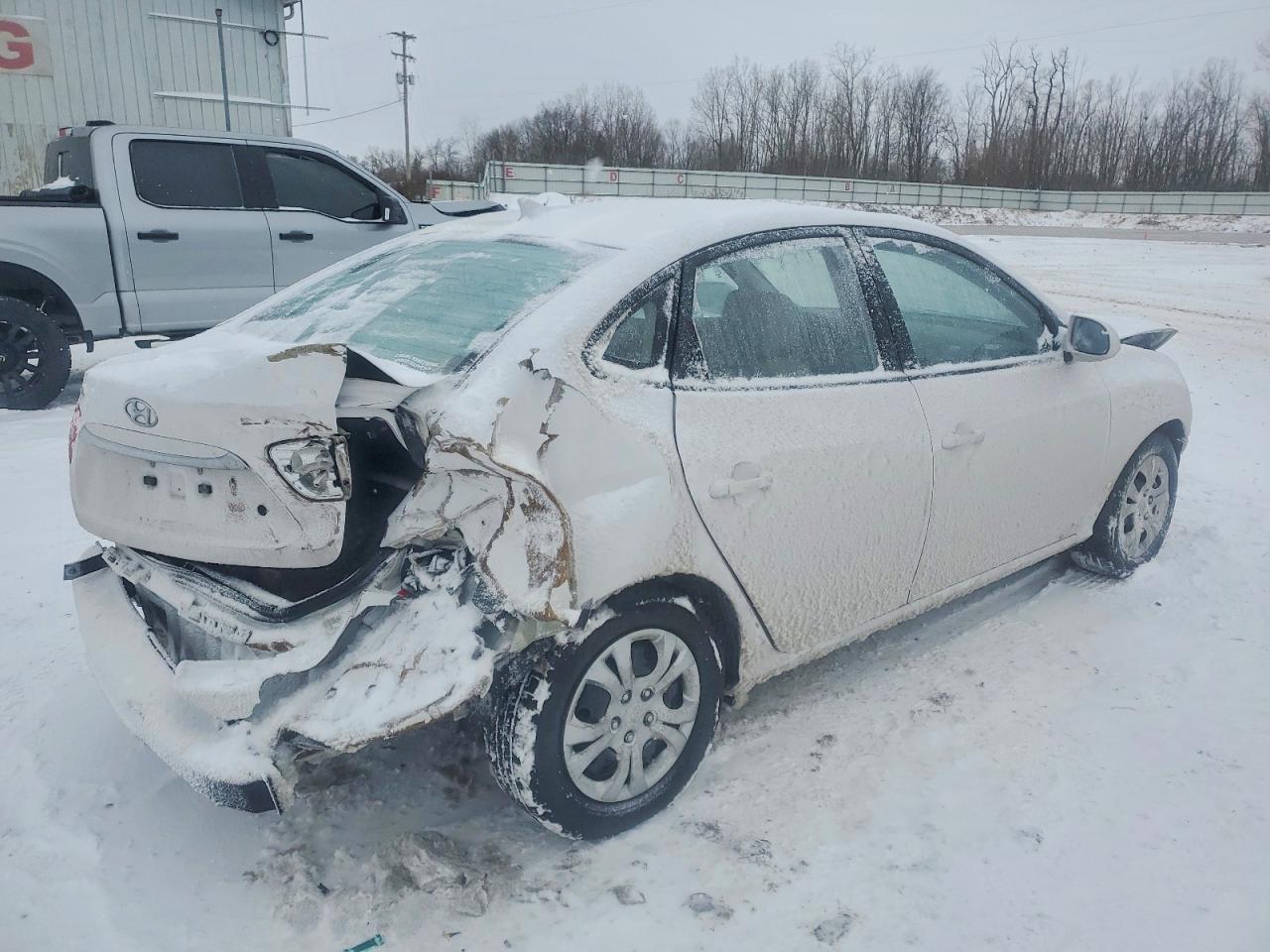 2010 HYUNDAI ELANTRA BLUE photo 3