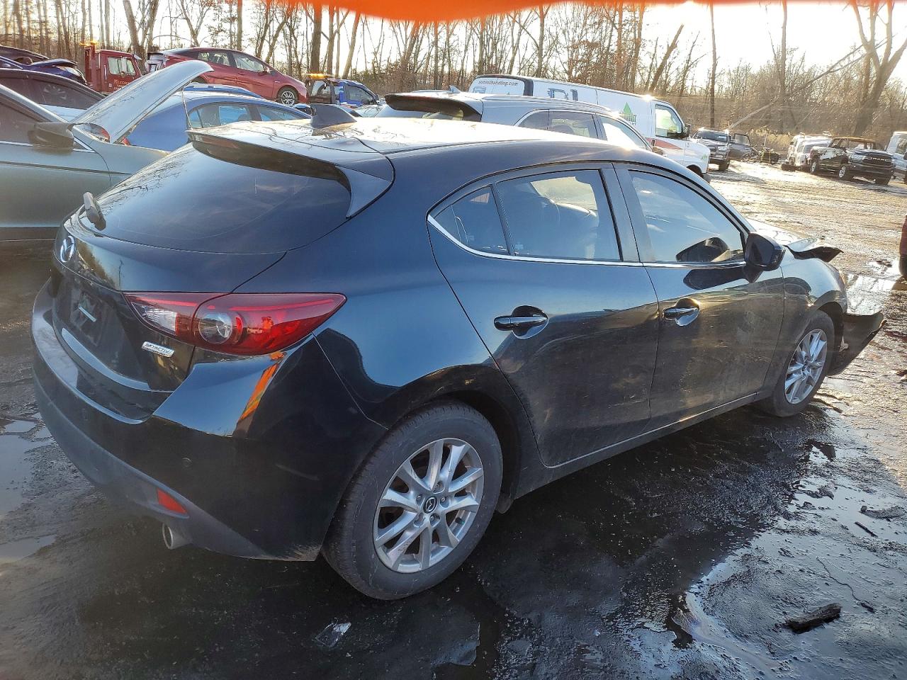 2014 MAZDA 3 GRAND TOURING photo 3