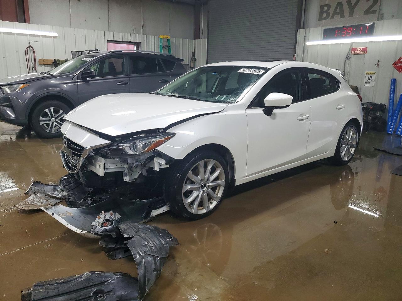 2014 MAZDA 3