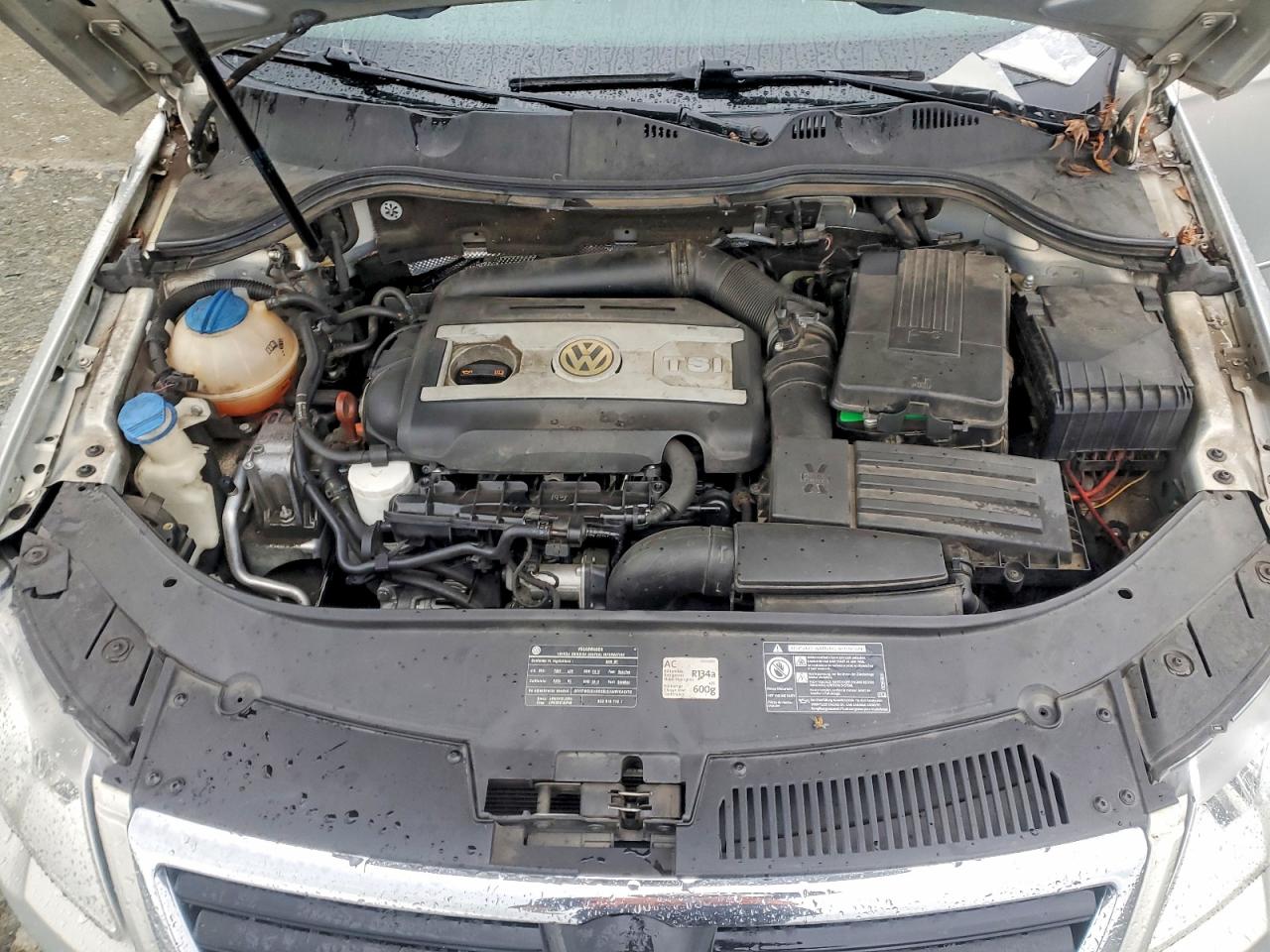 2010 VOLKSWAGEN PASSAT KOMFORT photo 31