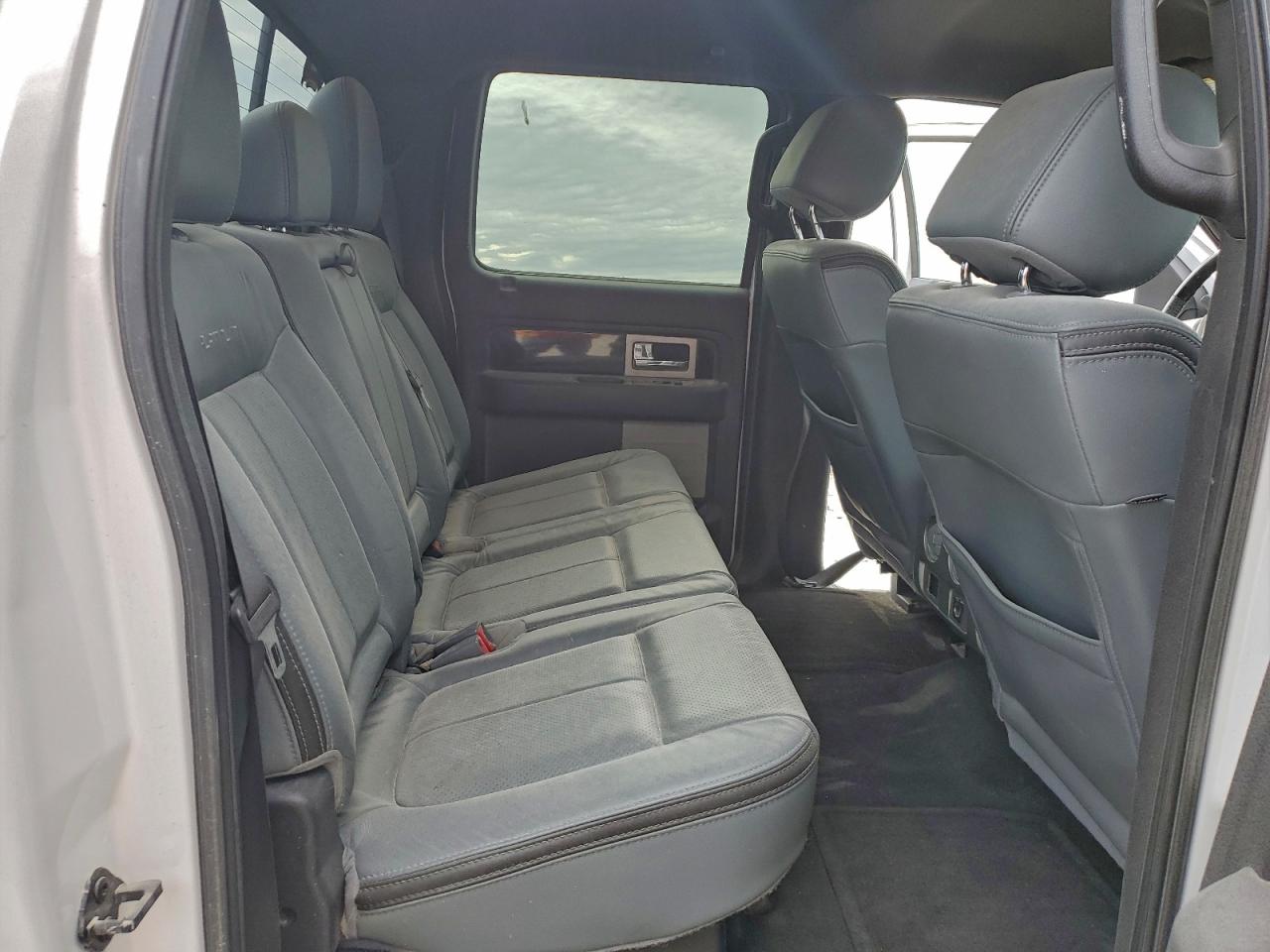 2011 FORD F150 SUPERCREW photo 28