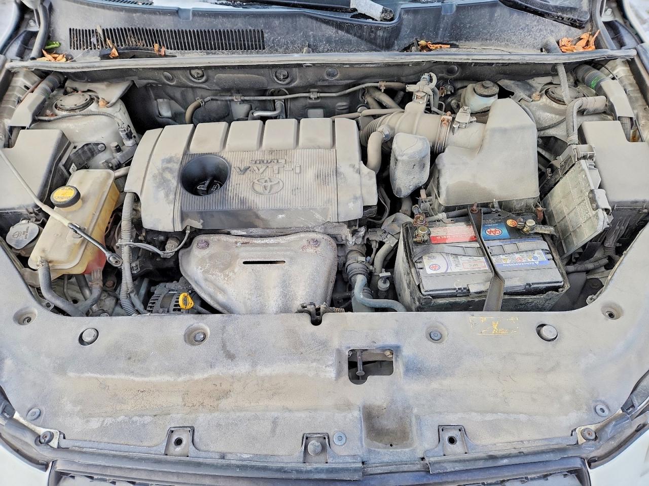 2011 TOYOTA RAV4 photo 12
