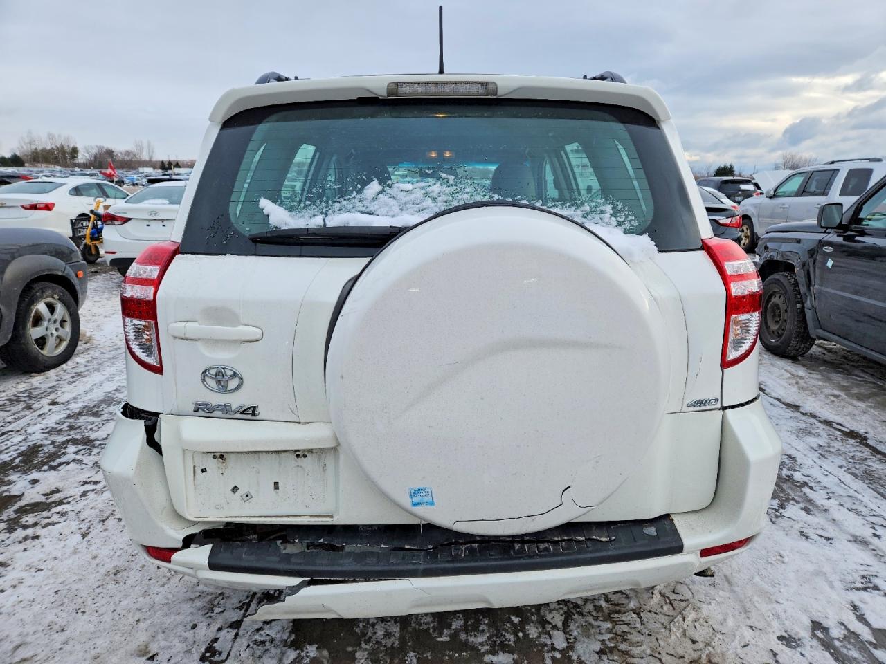 2011 TOYOTA RAV4 photo 6