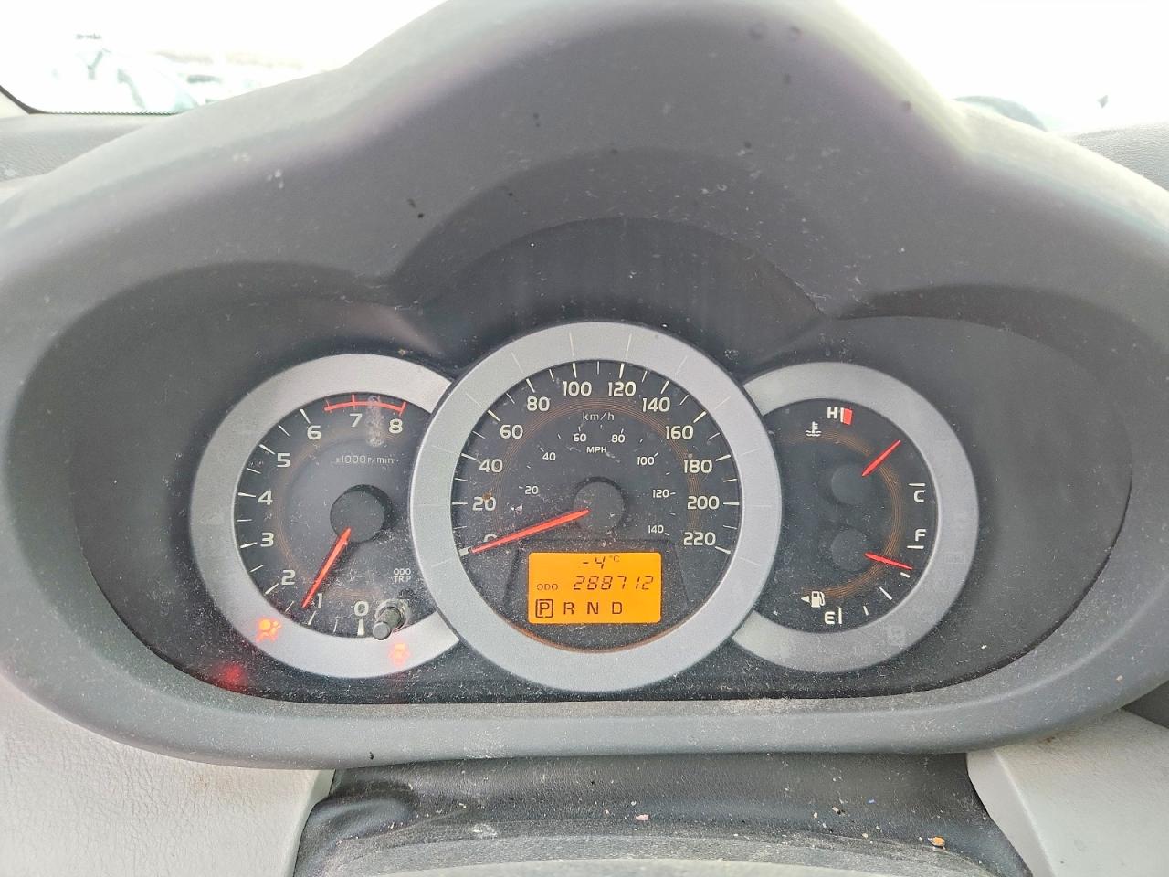 2011 TOYOTA RAV4 photo 9