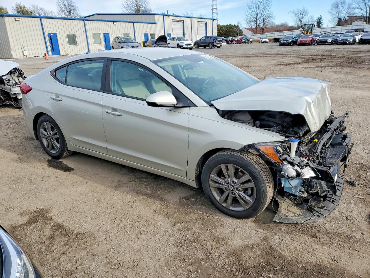 2017 HYUNDAI ELANTRA SE photo 4