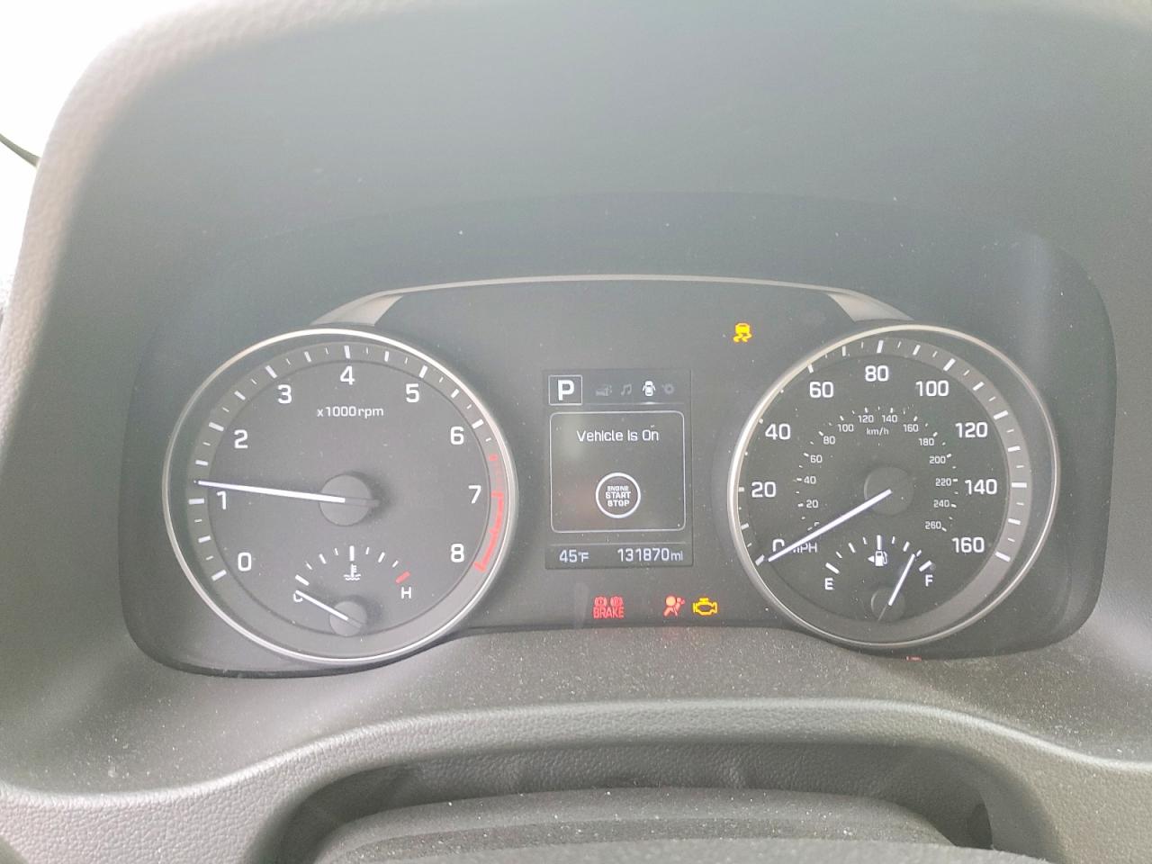 2017 HYUNDAI ELANTRA SE photo 9