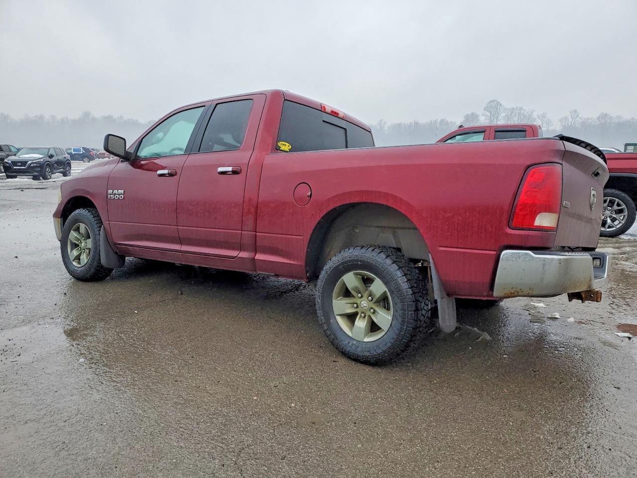 2018 RAM 1500 SLT photo 3
