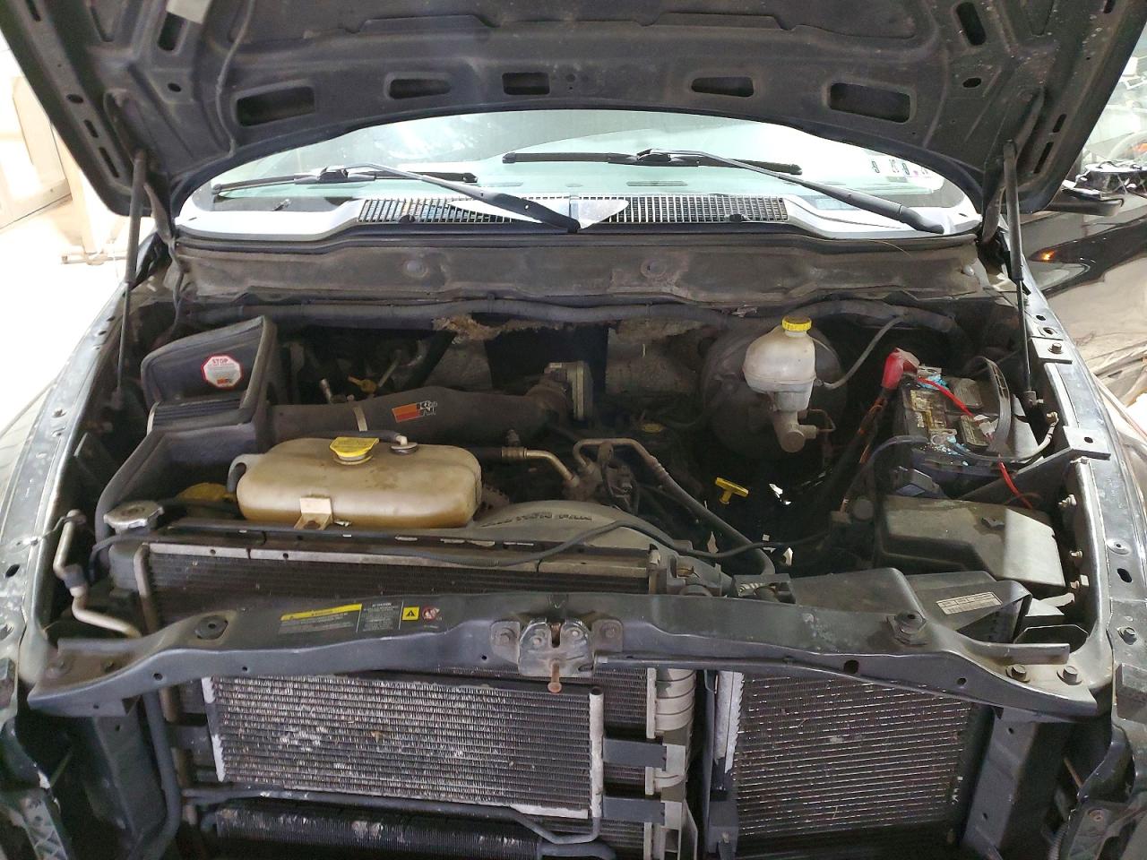 2004 DODGE RAM 1500 ST photo 11