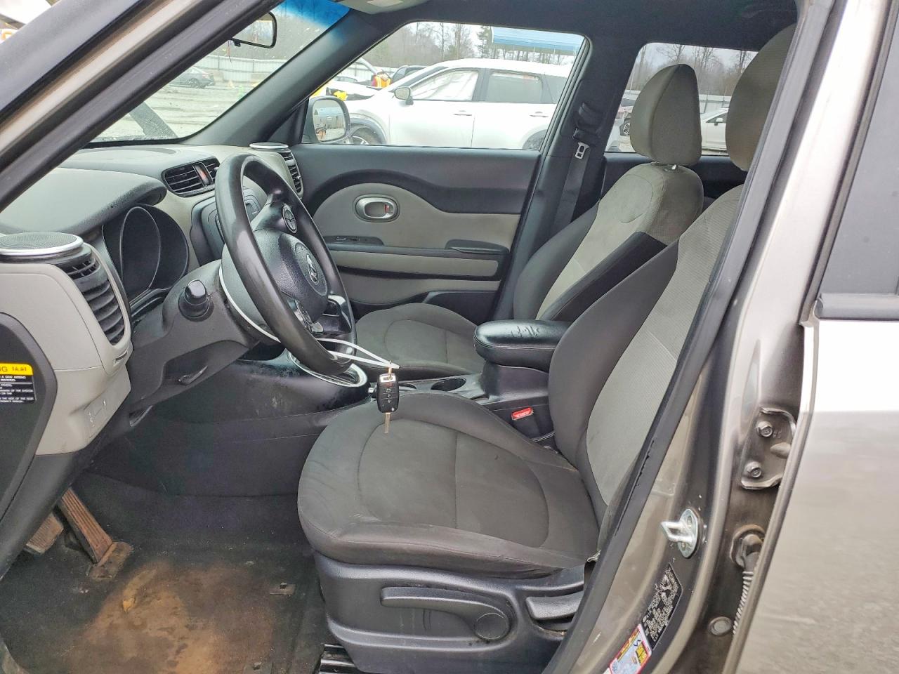 2016 KIA SOUL photo 19