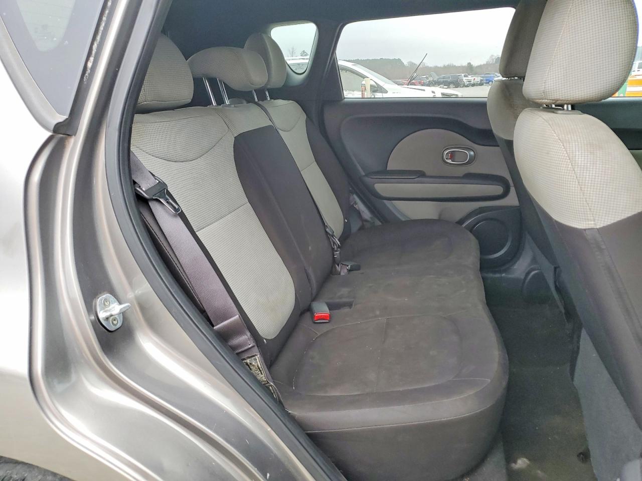 2016 KIA SOUL photo 28