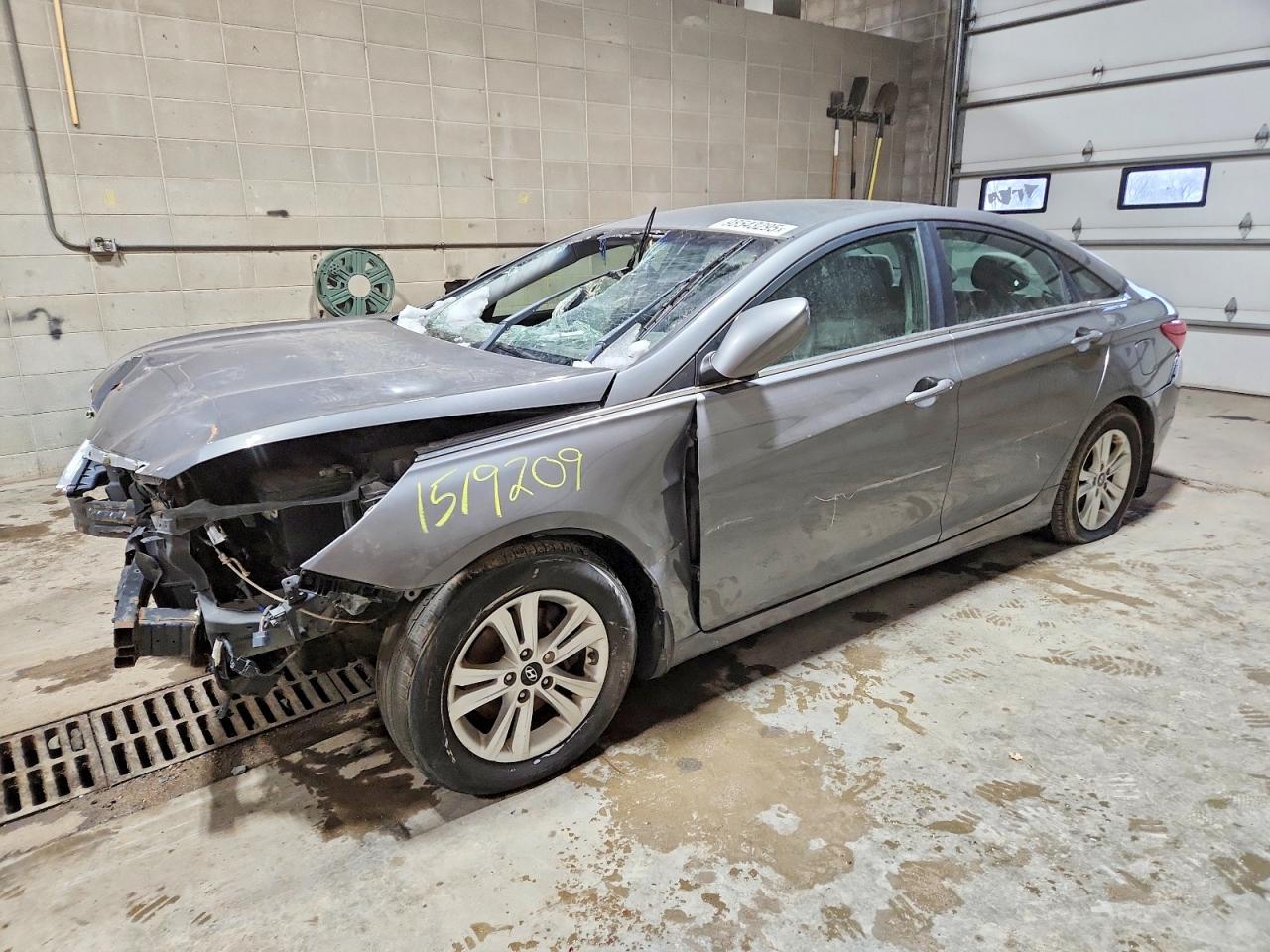 2013 HYUNDAI SONATA