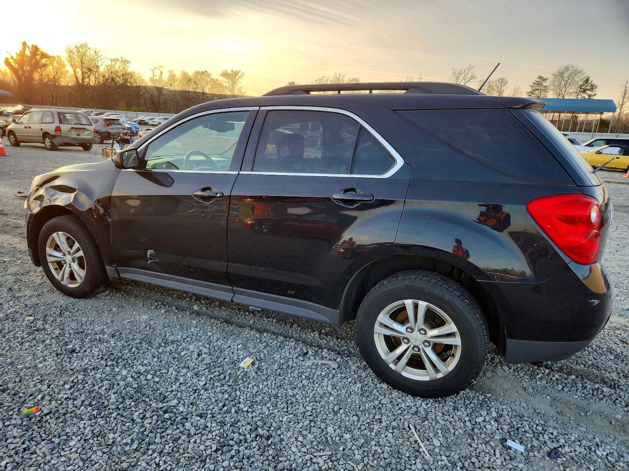 2013 CHEVROLET EQUINOX photo 3
