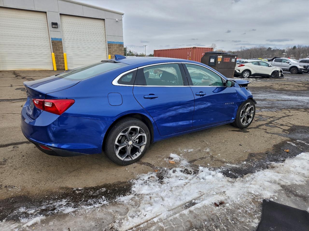 2023 CHEVROLET MALIBU LT photo 5