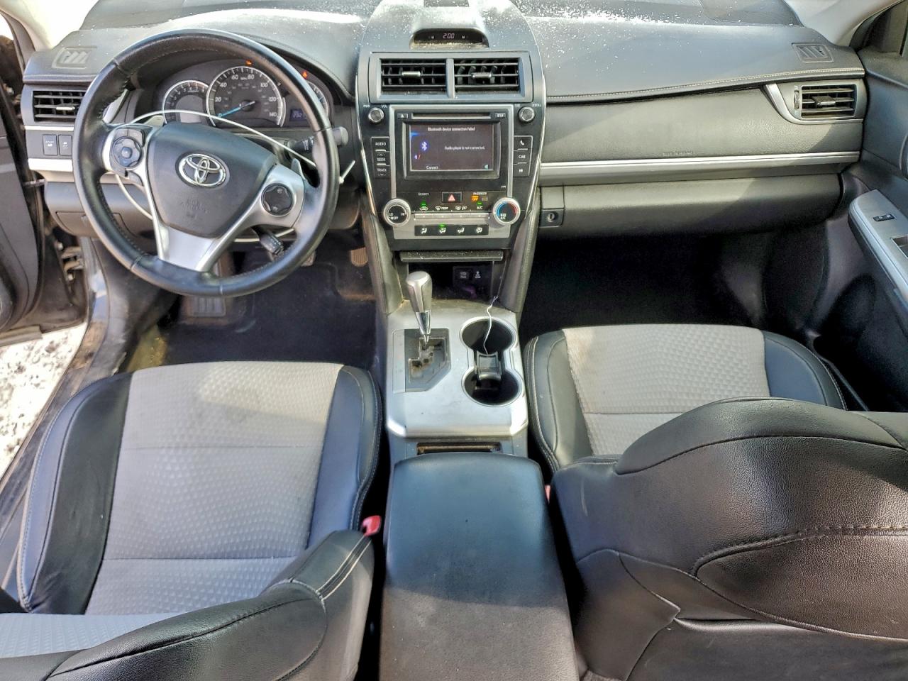2014 TOYOTA CAMRY L photo 8