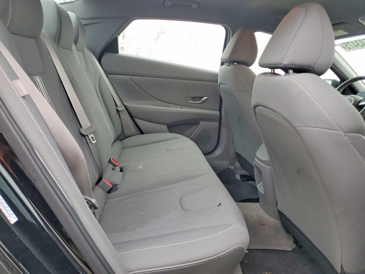 2024 HYUNDAI ELANTRA SEL photo 28
