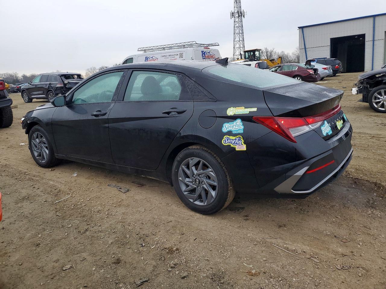 2024 HYUNDAI ELANTRA SEL photo 4