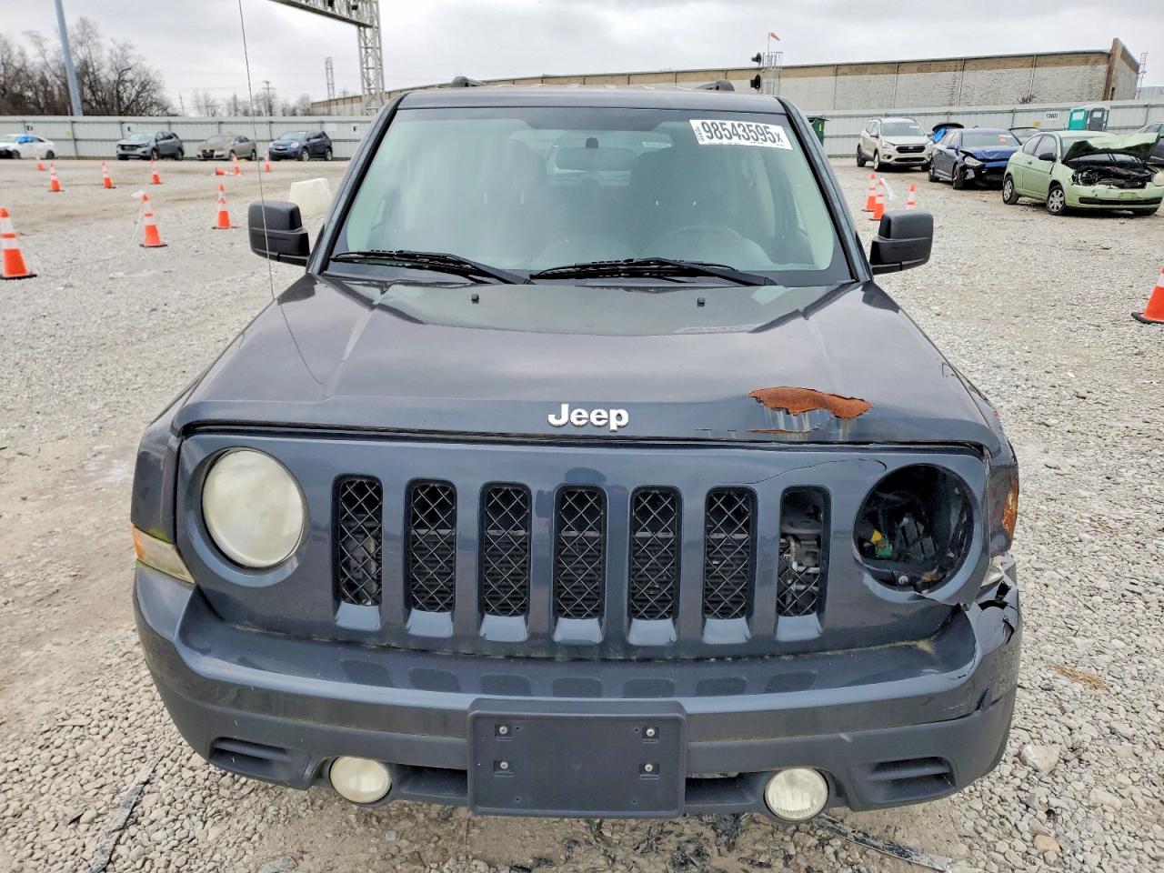 2014 JEEP PATRIOT SPORT photo 5
