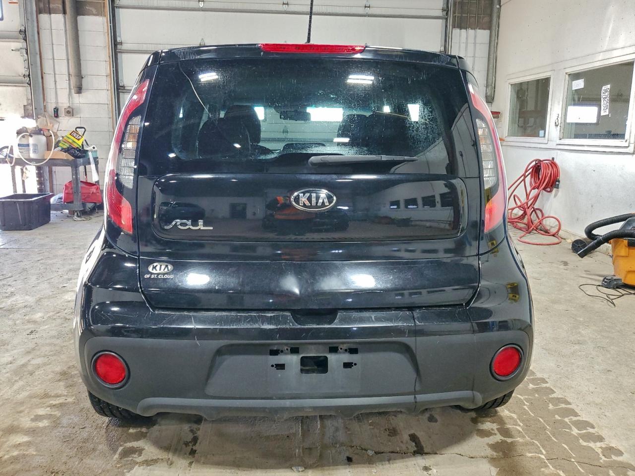 2017 KIA SOUL photo 6