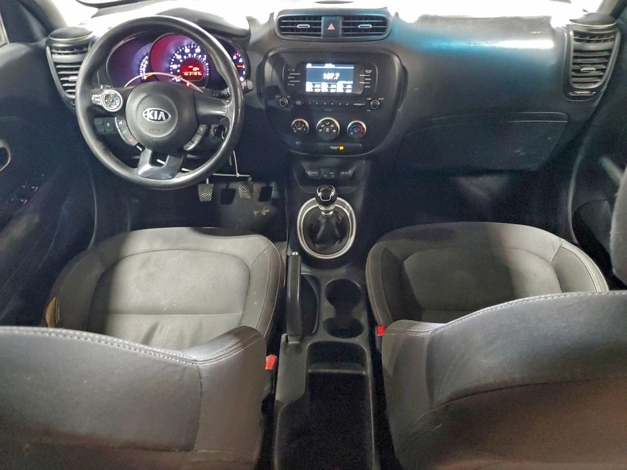 2017 KIA SOUL photo 8