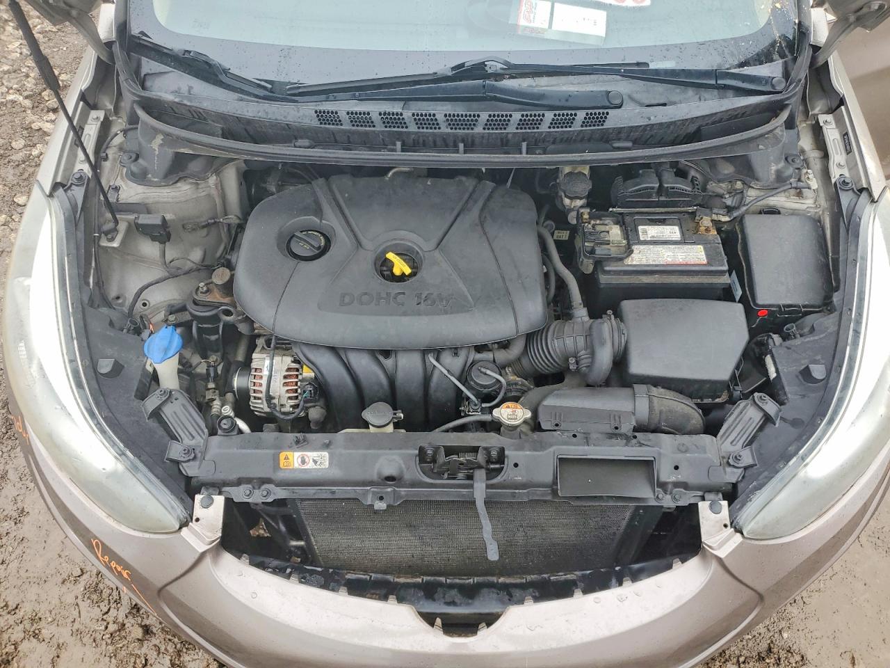 2014 HYUNDAI ELANTRA SE photo 11