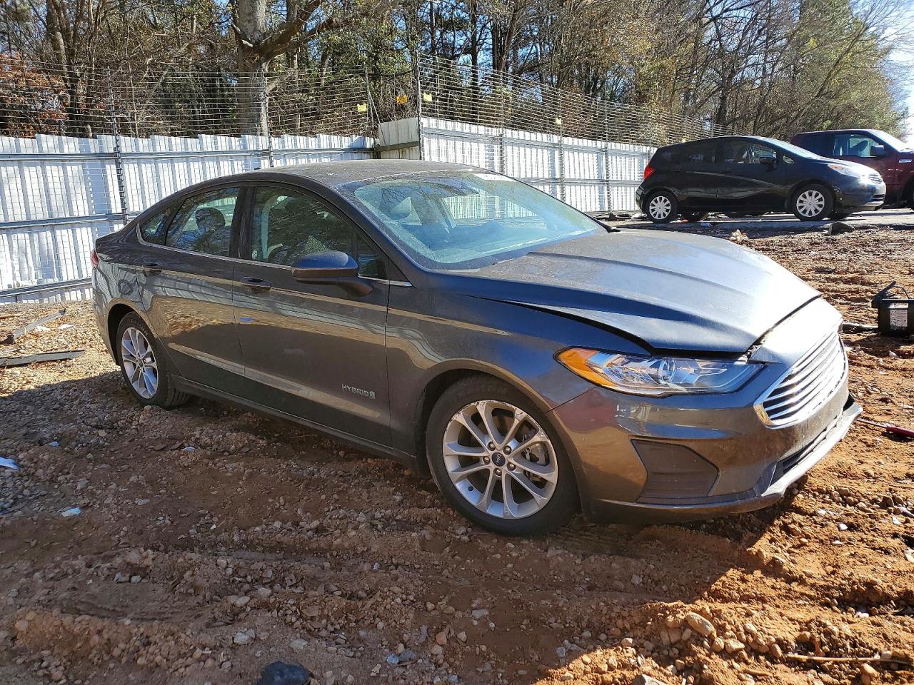 2019 FORD FUSION SE photo 4