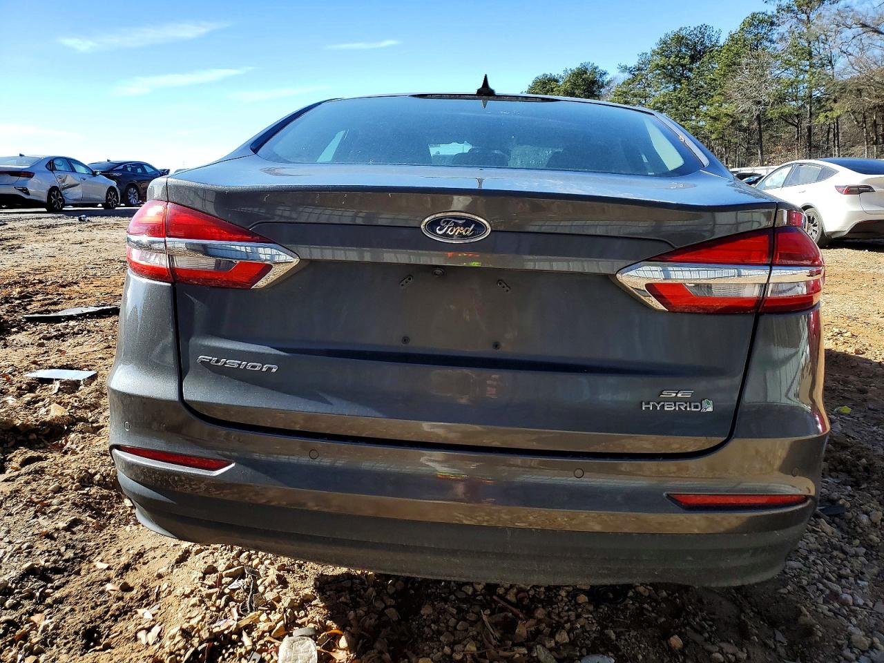2019 FORD FUSION SE photo 6