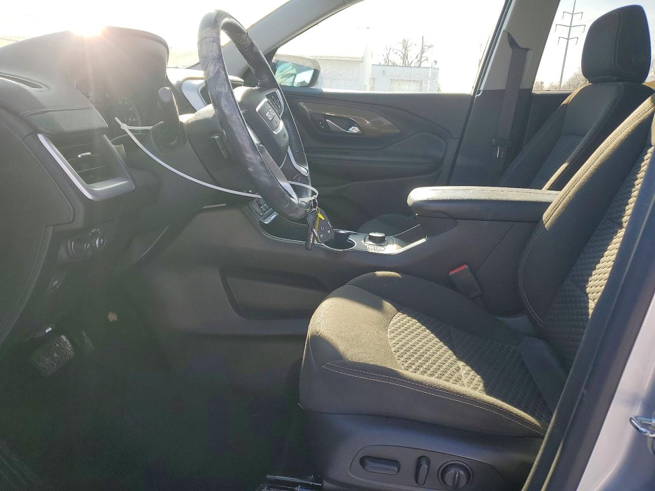 2018 GMC TERRAIN SLE photo 19