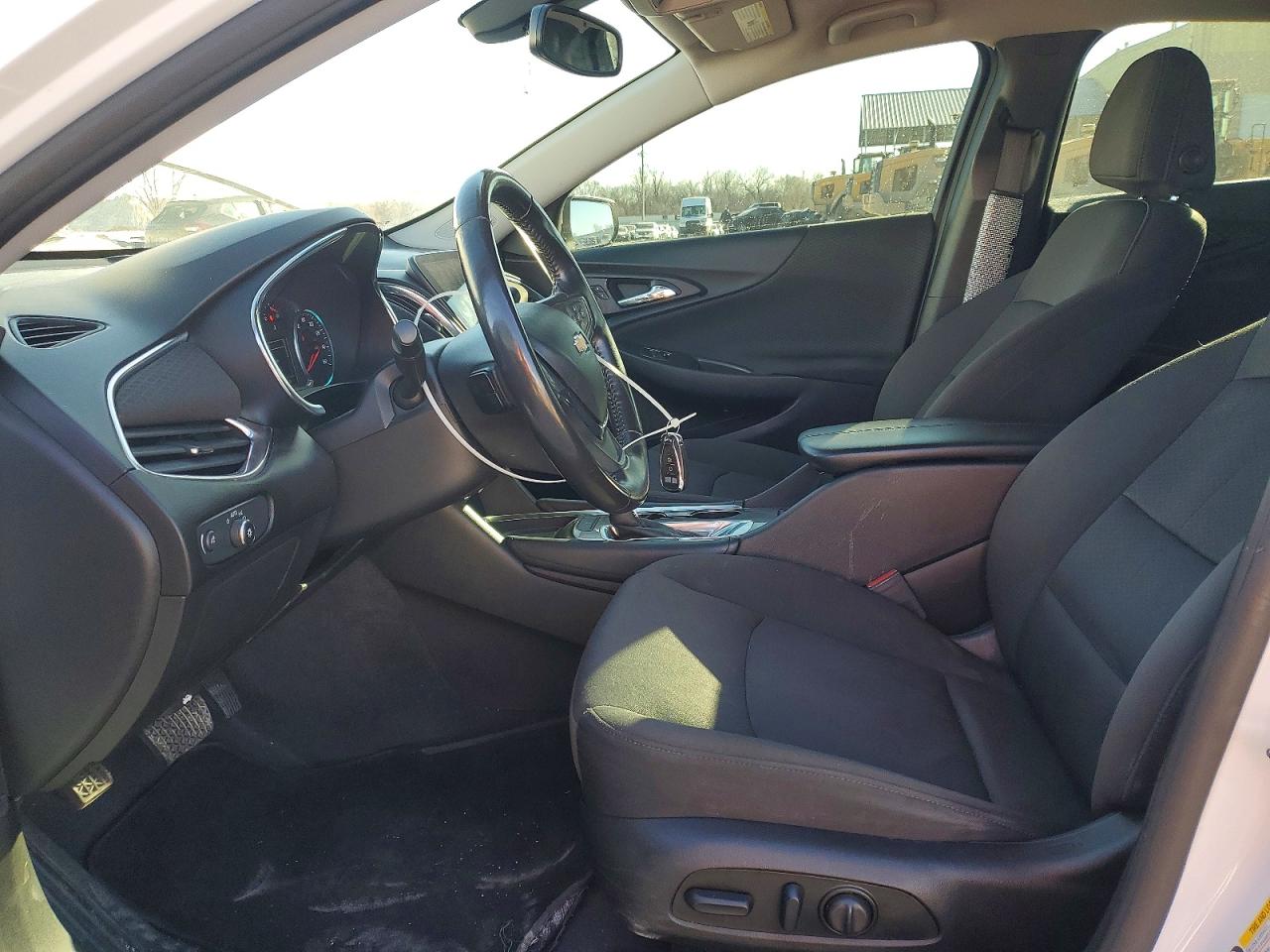 2018 CHEVROLET MALIBU LT photo 7