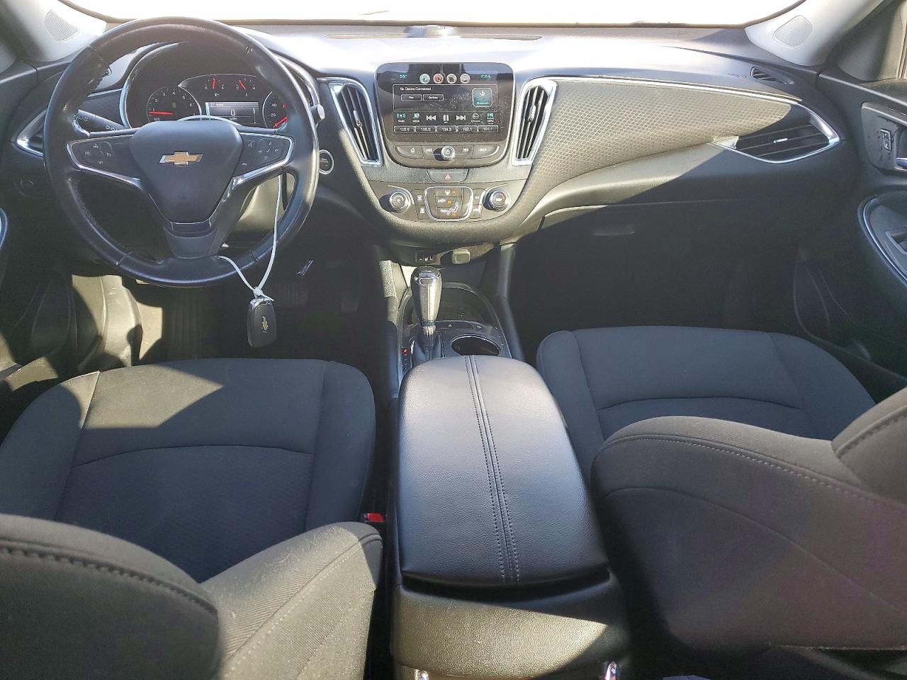2018 CHEVROLET MALIBU LT photo 8