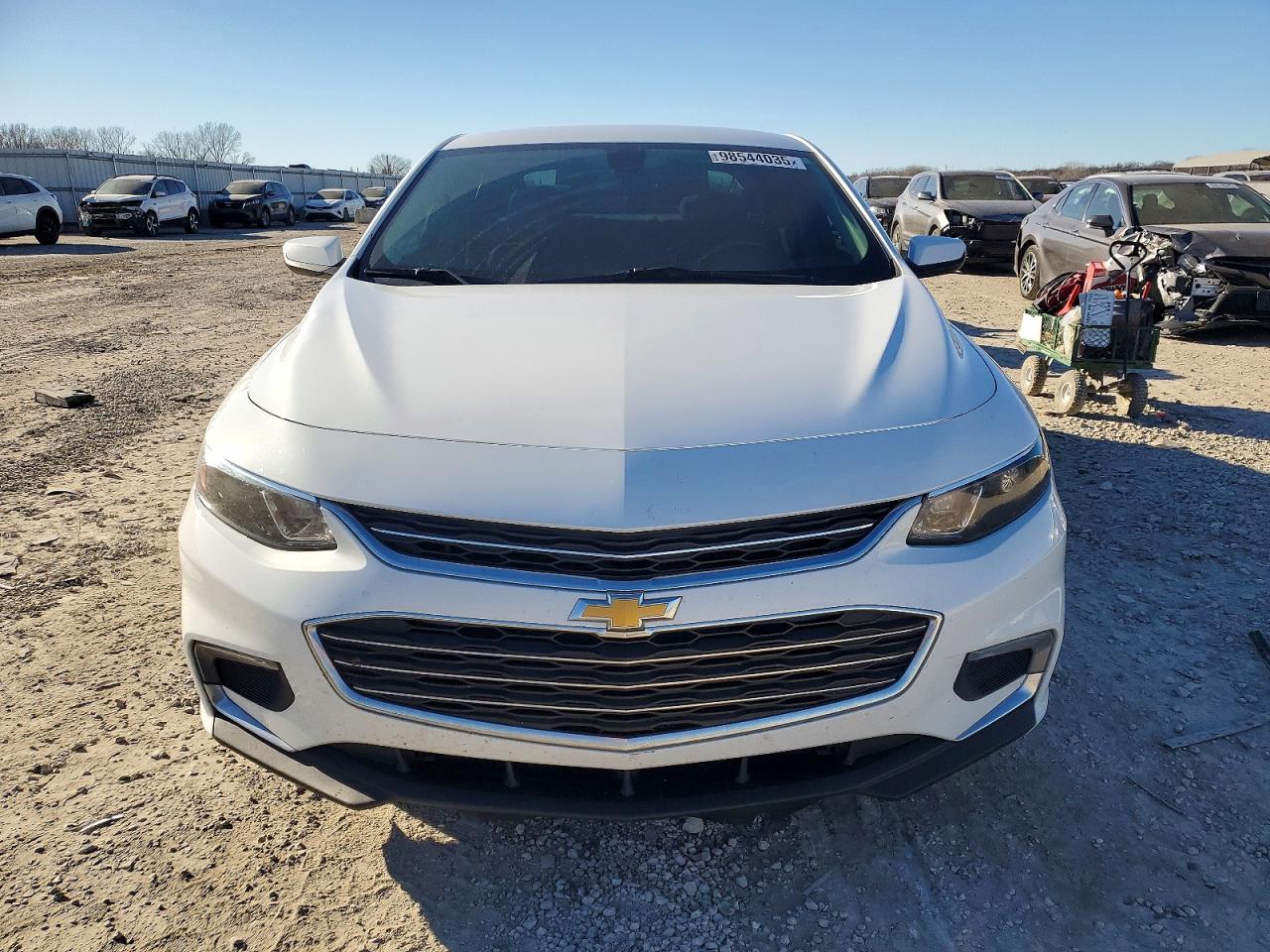 2018 CHEVROLET MALIBU LT photo 5