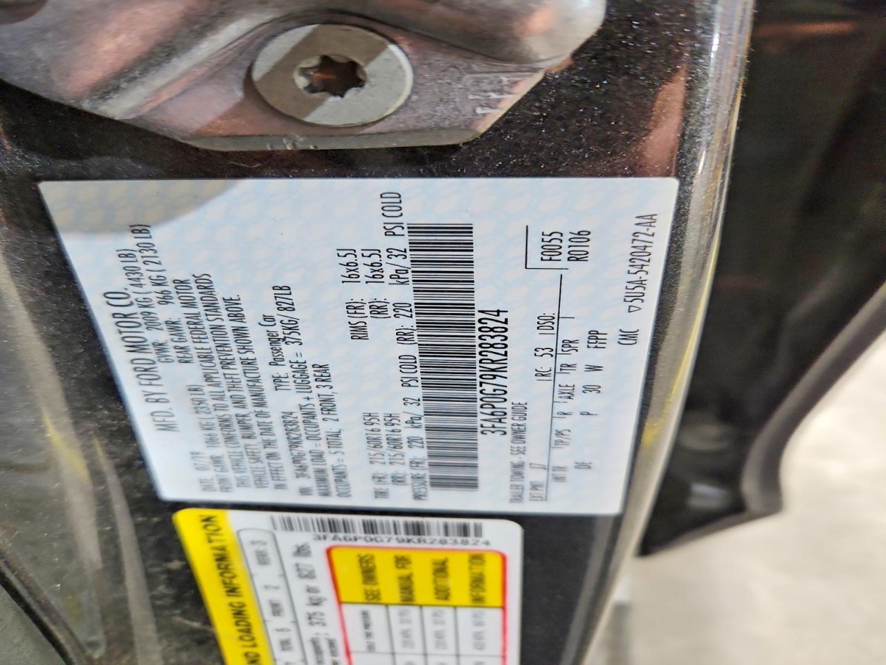2019 FORD FUSION S photo 25