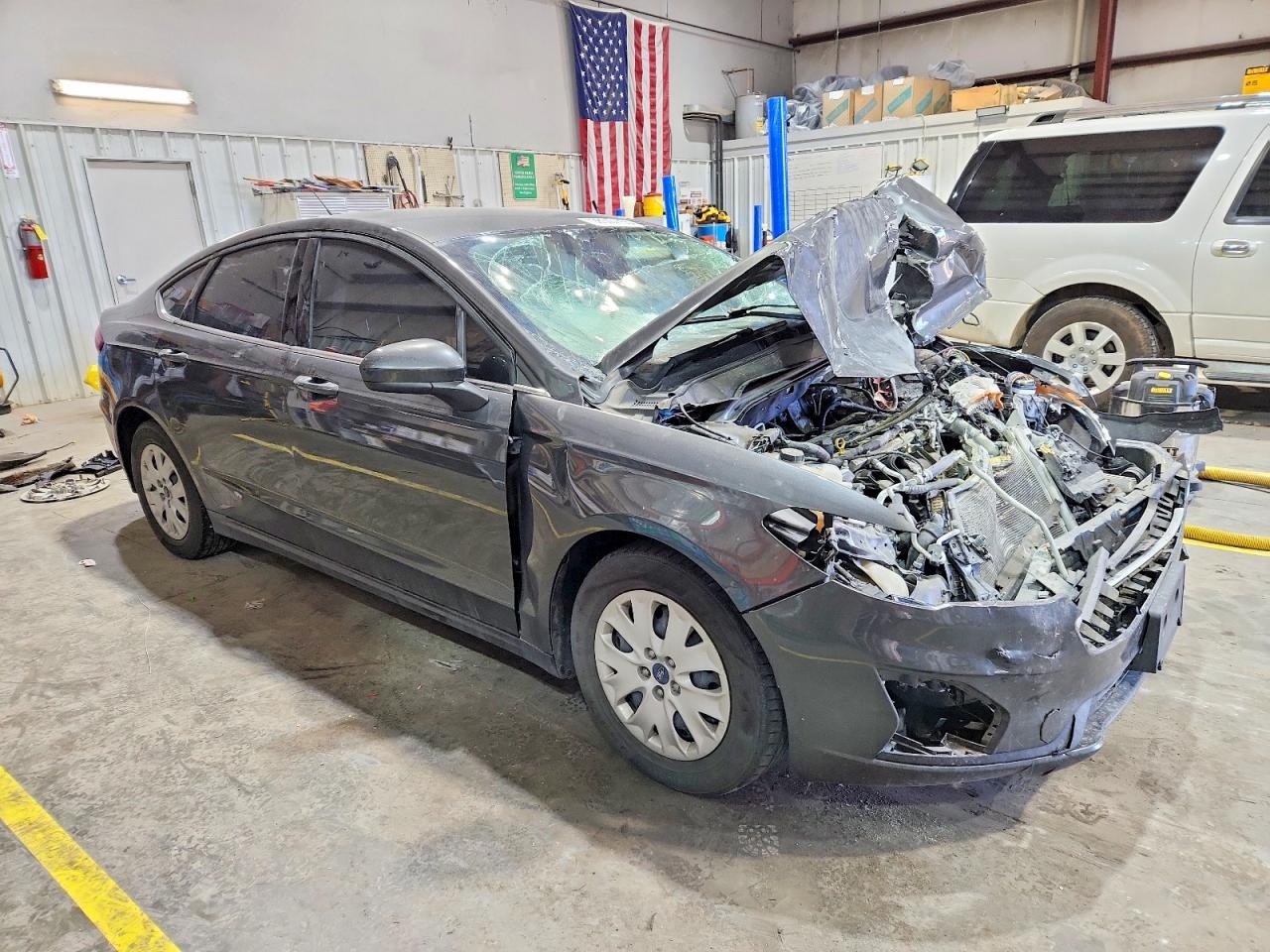 2019 FORD FUSION S photo 7