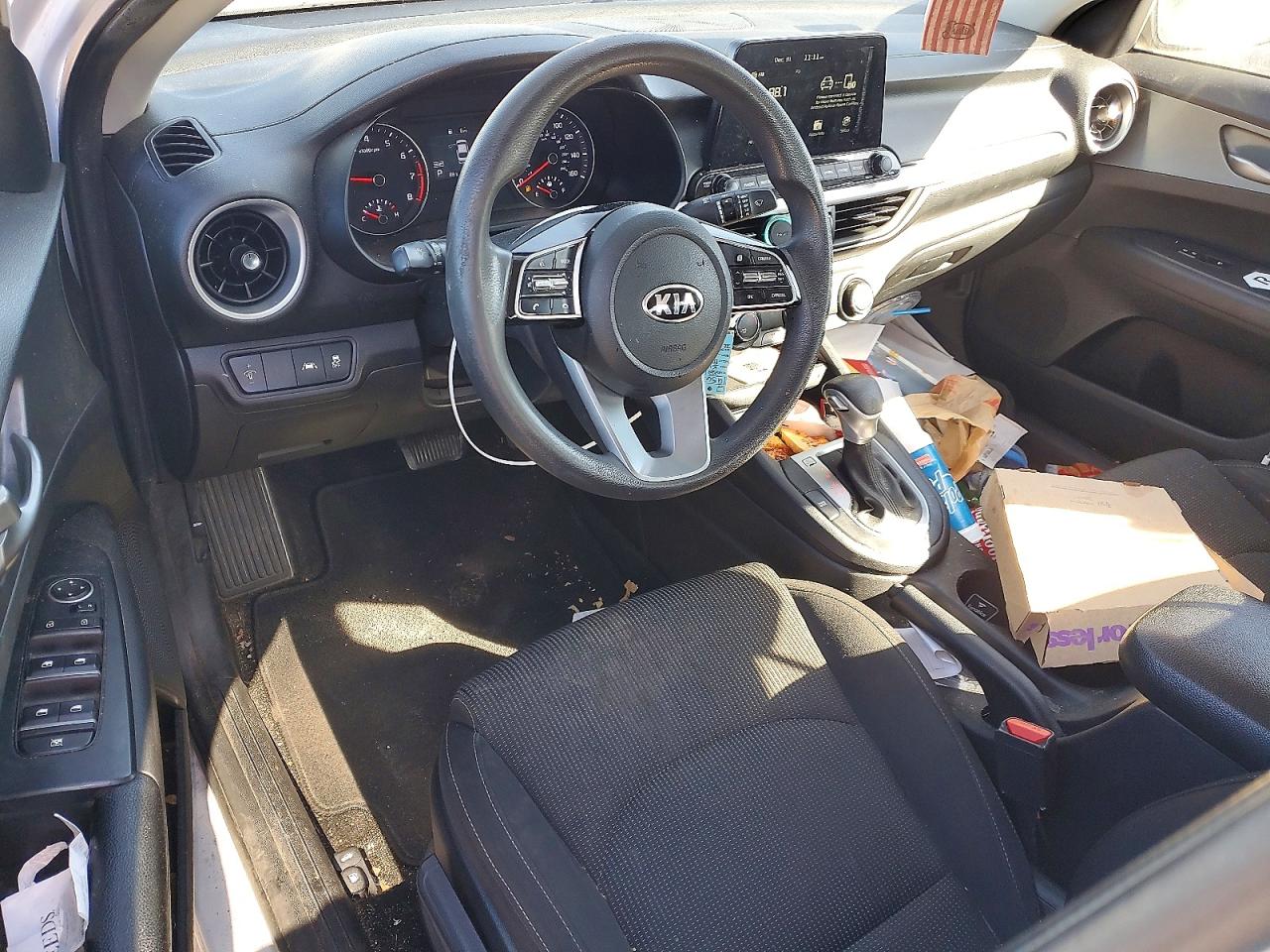 2021 KIA FORTE FE photo 8