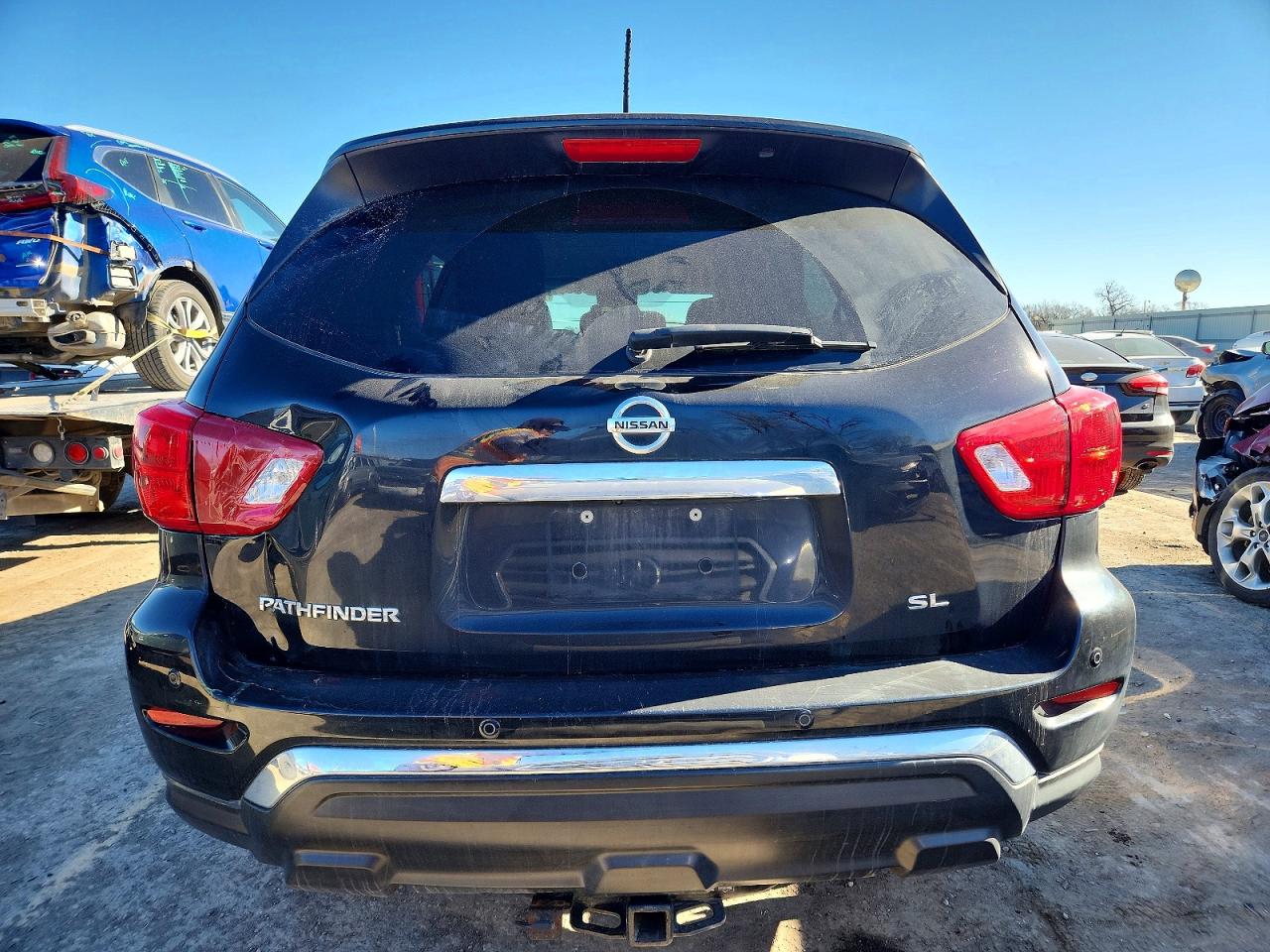 2017 NISSAN PATHFINDER S photo 6