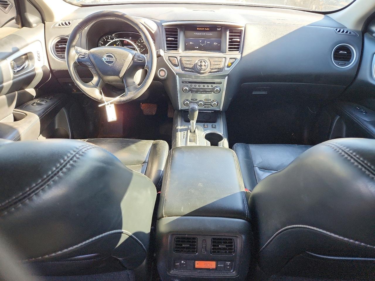 2017 NISSAN PATHFINDER S photo 8