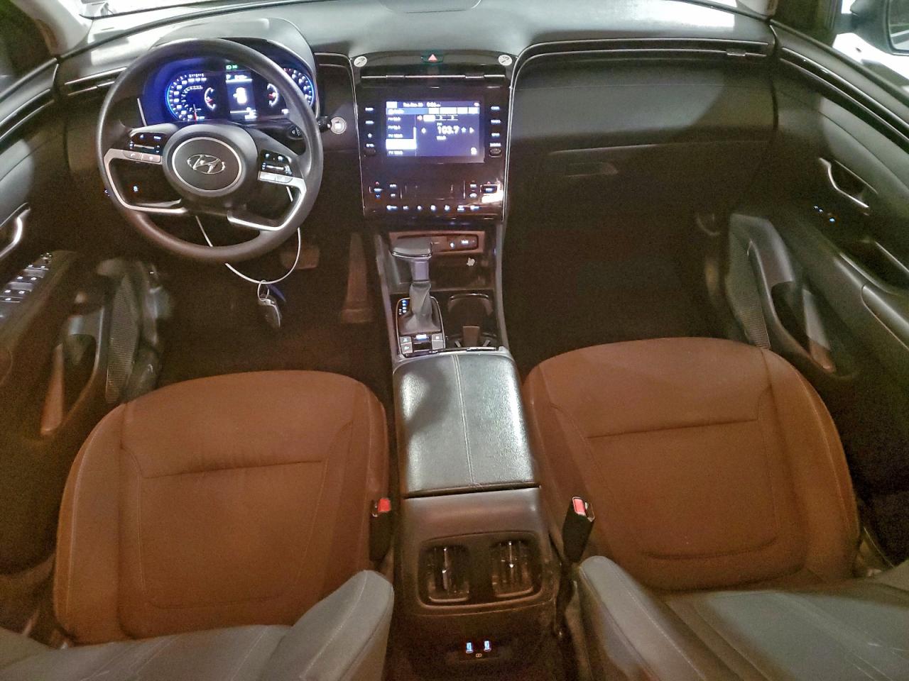 2024 HYUNDAI TUCSON SEL photo 8
