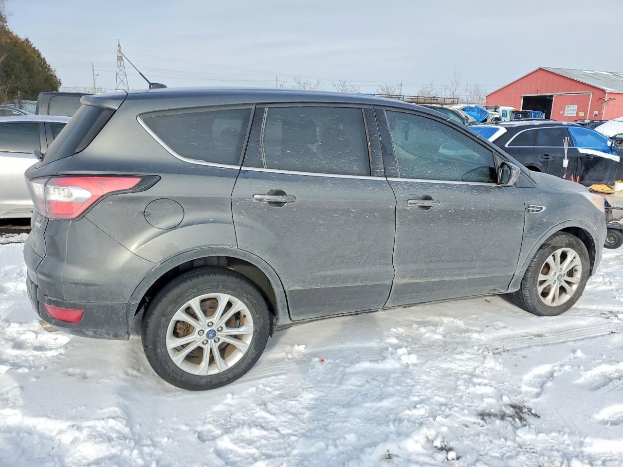 2017 FORD ESCAPE SE photo 3