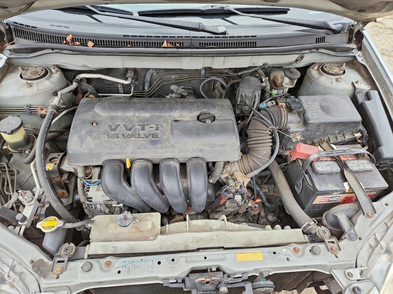 2004 TOYOTA COROLLA CE photo 21