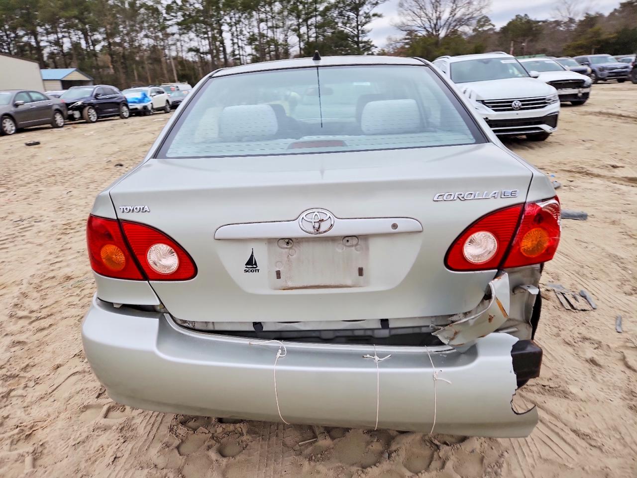 2004 TOYOTA COROLLA CE photo 11