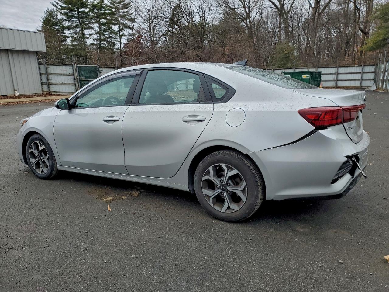 2020 KIA FORTE FE photo 4