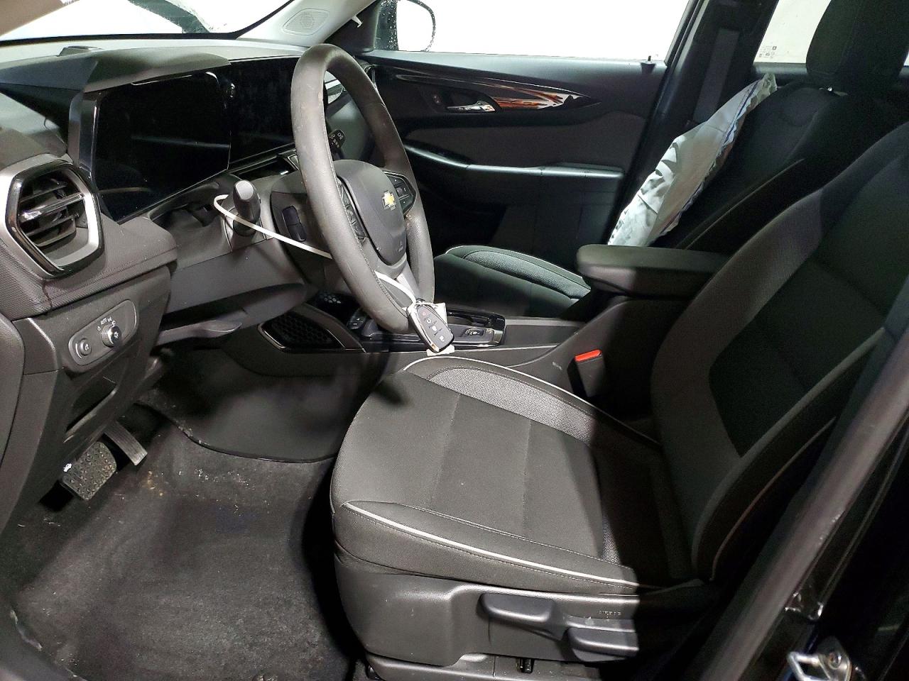 2025 CHEVROLET TRAILBLAZER LT photo 19